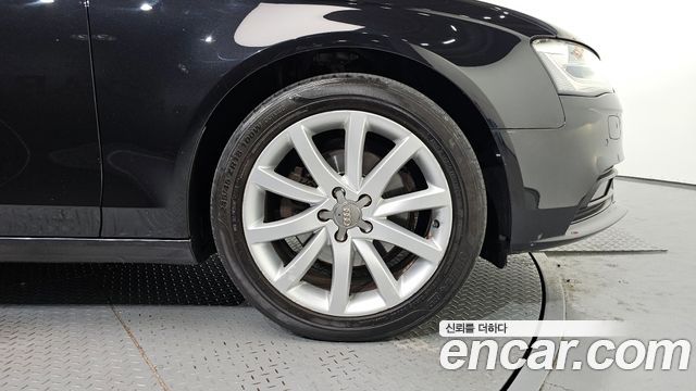 AUDI A4 2.0 TDI Quattro Dynamic 2014 - photo 5 - Import Corée du Sud | International Cars