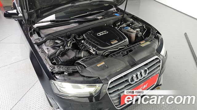 AUDI A4 2.0 TDI Quattro Dynamic 2014 - photo 6 - Import Corée du Sud | International Cars