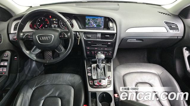 AUDI A4 2.0 TDI Quattro Dynamic 2014 - photo 7 - Import Corée du Sud | International Cars