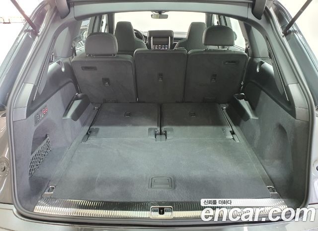 AUDI Q7 (4M) 55 TFSI Quattro Premium 2025 - photo 19 - Import Corée du Sud | International Cars