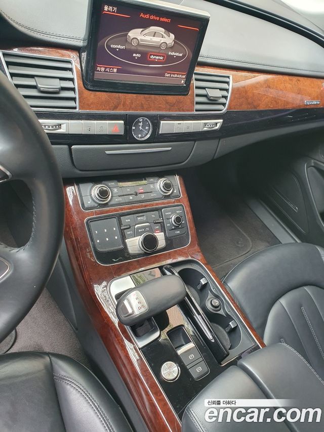 AUDI A8 3.0 TFSI Quattro 2011 - photo 4 - Import Corée du Sud | International Cars