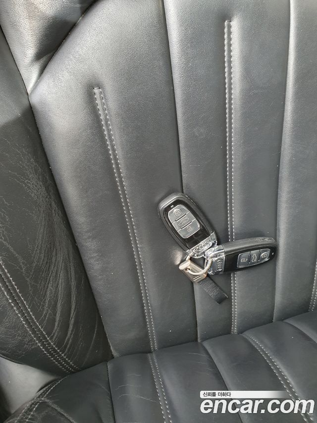 AUDI A8 3.0 TFSI Quattro 2011 - photo 8 - Import Corée du Sud | International Cars