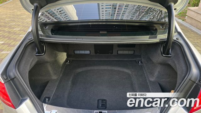 AUDI A8 3.0 TDI Quattro 2012 - photo 14 - Import Corée du Sud | International Cars