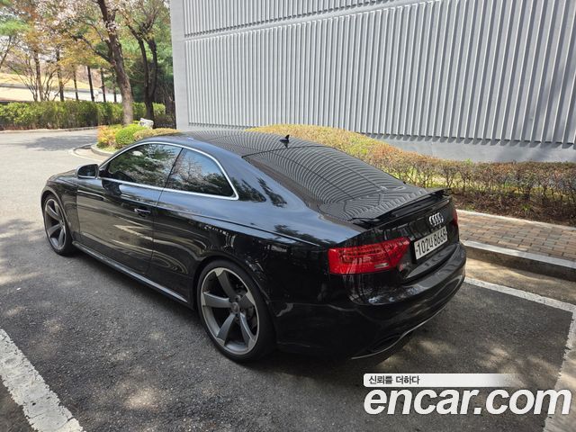 AUDI RS5 4.2 FSI Quattro 2013 - photo 2 - Import Corée du Sud | International Cars