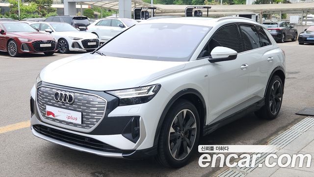 AUDI Q4 e-트론 (F4) 40 Premium 2023 - photo 23 - Import Corée du Sud | International Cars
