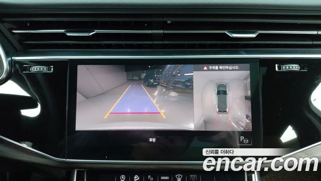 AUDI Q7 (4M) 45 TDI Quattro Premium 2021 - photo 14 - Import Corée du Sud | International Cars