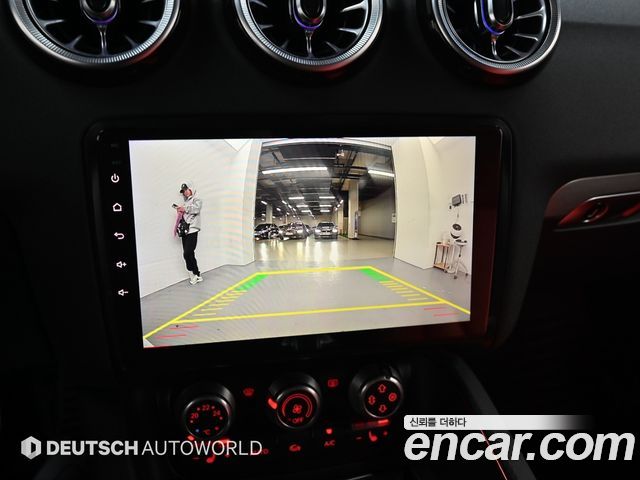 AUDI TT Coupé 2.0 TFSI Quattro 2013 - photo 15 - Import Corée du Sud | International Cars