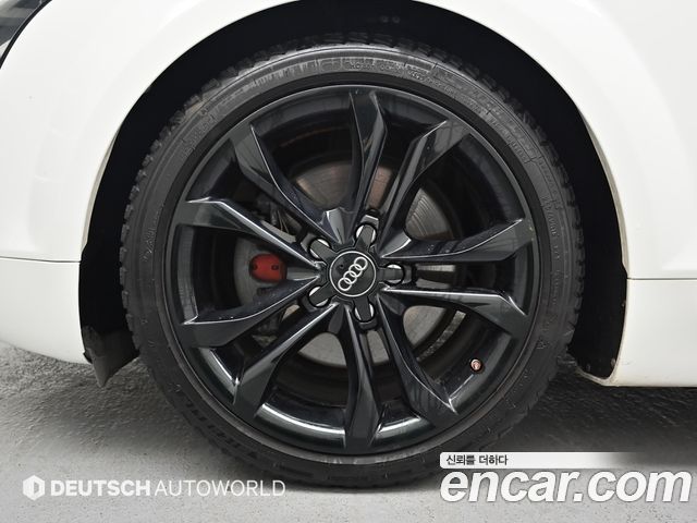 AUDI TT Coupé 2.0 TFSI Quattro 2013 - photo 5 - Import Corée du Sud | International Cars