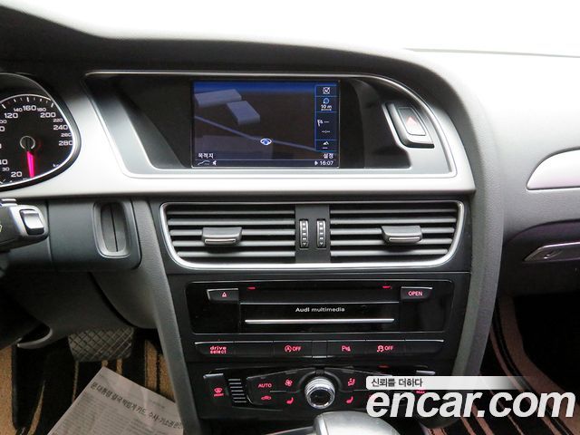 AUDI A4 30 TDI Dynamic 2015 - photo 12 - Import Corée du Sud | International Cars