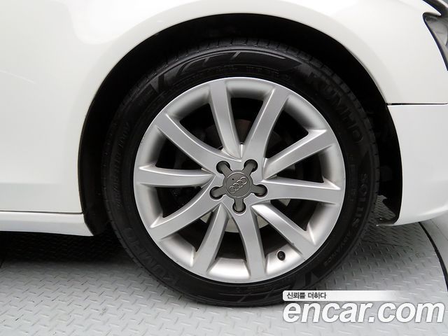 AUDI A4 30 TDI Dynamic 2015 - photo 20 - Import Corée du Sud | International Cars