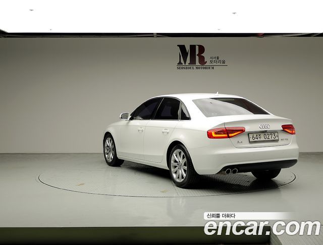 AUDI A4 30 TDI Dynamic 2015 - photo 4 - Import Corée du Sud | International Cars