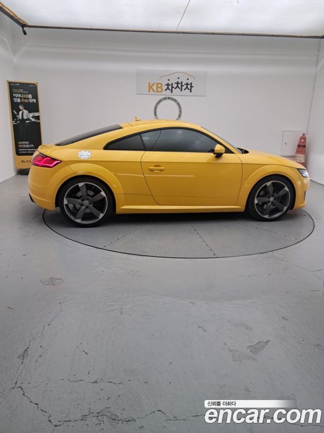 AUDI TT (8S) Coupé 45 TFSI Quattro 2016 - photo 16 - Import Corée du Sud | International Cars