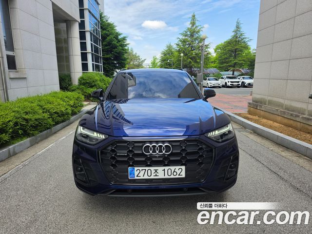 AUDI Q5 (FY) 45 TFSI Quattro Premium 2024 - photo 21 - Import Corée du Sud | International Cars