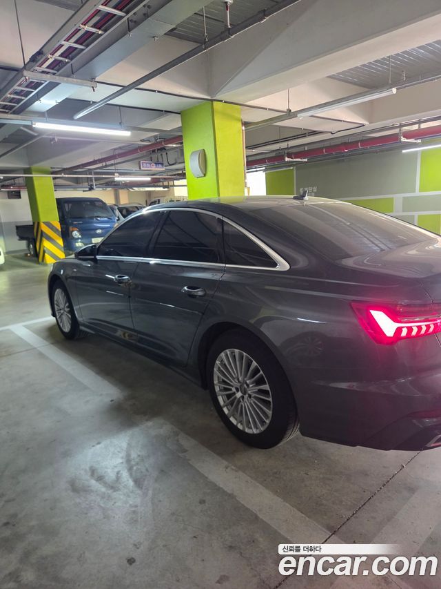 AUDI A6 (C8) 45 TFSI Quattro Premium 2020 - photo 3 - Import Corée du Sud | International Cars