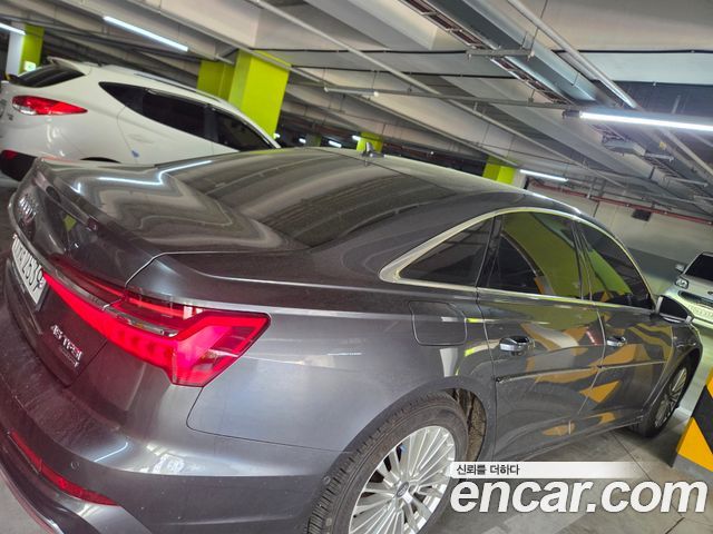 AUDI A6 (C8) 45 TFSI Quattro Premium 2020 - photo 4 - Import Corée du Sud | International Cars