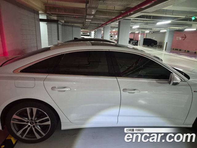 AUDI A6 (C8) 45 TFSI Premium 2022 - photo 5 - Import Corée du Sud | International Cars