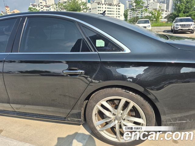 AUDI A8 65 TFSI Quattro 2016 - photo 5 - Import Corée du Sud | International Cars