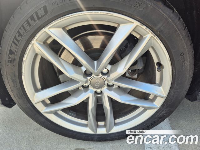 AUDI A8 65 TFSI Quattro 2016 - photo 9 - Import Corée du Sud | International Cars
