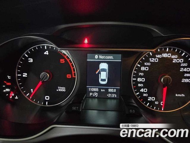 AUDI A4 35 TDI Quattro Dynamic 2015 - photo 6 - Import Corée du Sud | International Cars