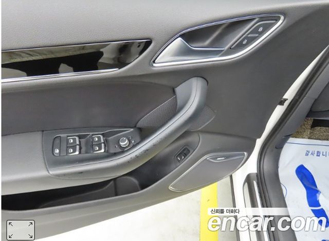 AUDI Q3 35 TDI Quattro 프레스티지 2015 - photo 15 - Import Corée du Sud | International Cars