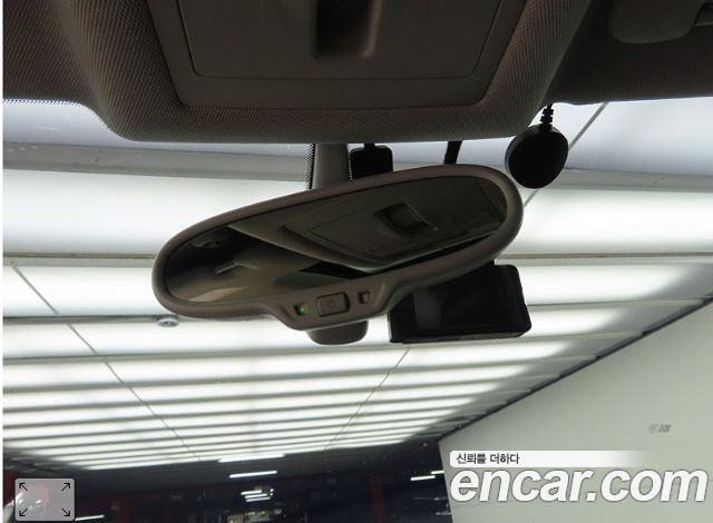 AUDI Q3 35 TDI Quattro 프레스티지 2015 - photo 17 - Import Corée du Sud | International Cars