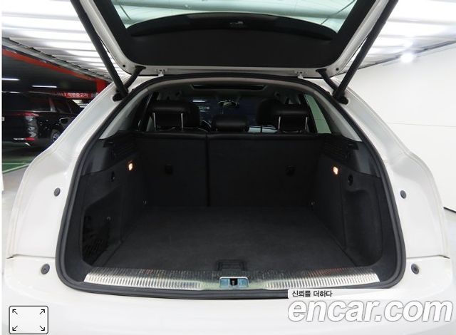 AUDI Q3 35 TDI Quattro 프레스티지 2015 - photo 20 - Import Corée du Sud | International Cars