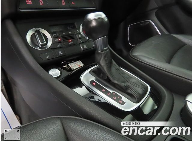 AUDI Q3 35 TDI Quattro 프레스티지 2015 - photo 9 - Import Corée du Sud | International Cars