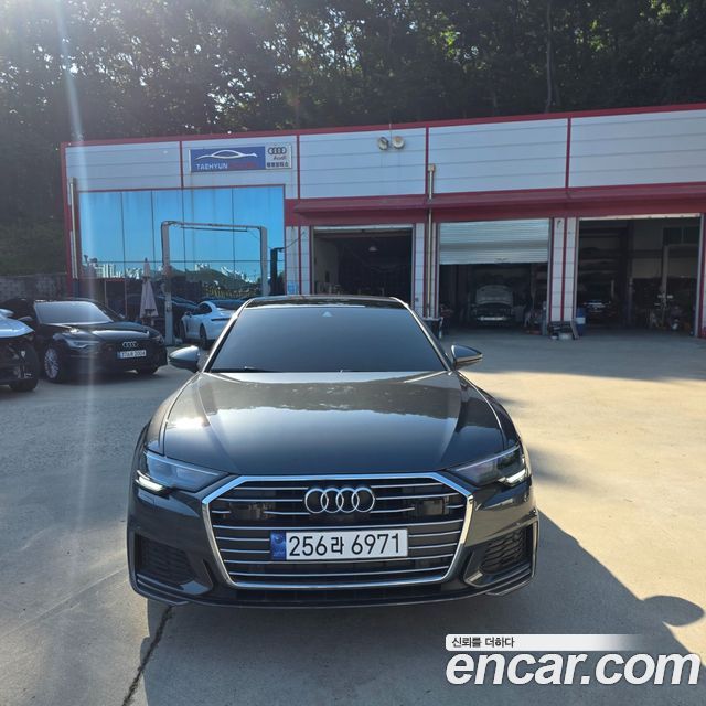 AUDI A6 (C8) 45 TFSI Premium 2023
