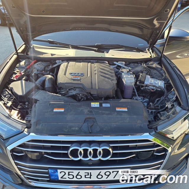 AUDI A6 (C8) 45 TFSI Premium 2023 - photo 20 - Import Corée du Sud | International Cars