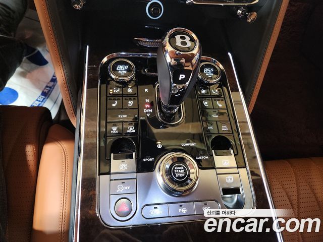 BENTLEY Flying Spur 3세대 4.0 2021 - photo 15 - Import Corée du Sud | International Cars
