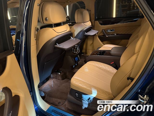 BENTLEY 벤테이가 6.0 W12 2018 - photo 11 - Import Corée du Sud | International Cars