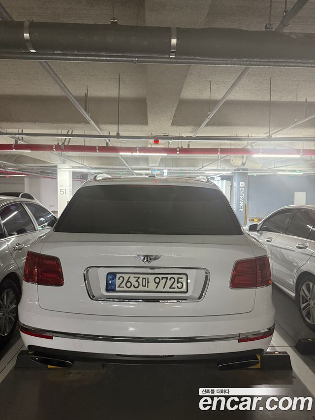BENTLEY 벤테이가 6.0 W12 2018 - photo 4 - Import Corée du Sud | International Cars