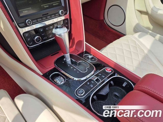 BENTLEY Continental GT 2세대 6.0 GTC 스피드 2016 - photo 14 - Import Corée du Sud | International Cars