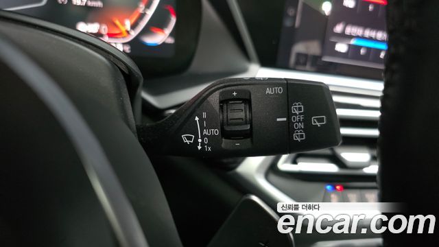 BMW X7 (G07) xDrive 40i M Sport 6 places 2020 - photo 9 - Import Corée du Sud | International Cars