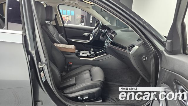 BMW Série 3 (G20) 320i 2022 - photo 11 - Import Corée du Sud | International Cars