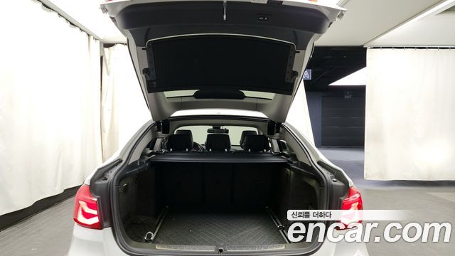 BMW Série 3 GT (F34) GT 320d xDrive Sport 2017 - photo 20 - Import Corée du Sud | International Cars