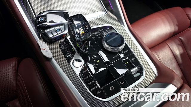 BMW X6 (G06) xDrive40i M Sport 2021 - photo 9 - Import Corée du Sud | International Cars