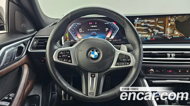 BMW Série 4 (G22) 420i M Sport Performance 그란Coupé 2024 - photo 13 - Import Corée du Sud | International Cars