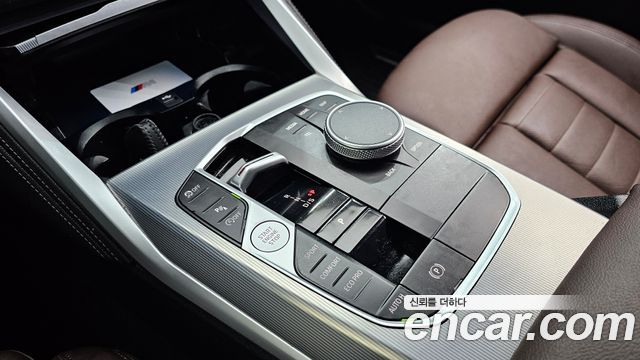 BMW Série 4 (G22) 420i M Sport Performance 그란Coupé 2024 - photo 9 - Import Corée du Sud | International Cars