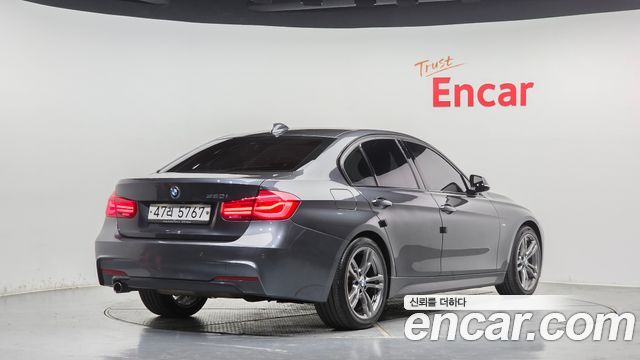 BMW Série 3 (F30) 320i M Sport 2018 - photo 2 - Import Corée du Sud | International Cars