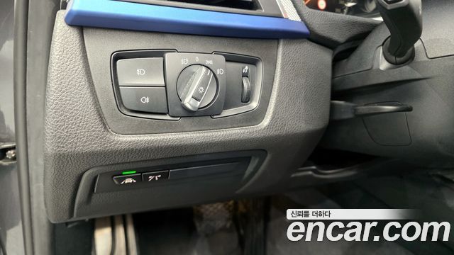 BMW Série 3 (F30) 320i M Sport 2018 - photo 31 - Import Corée du Sud | International Cars