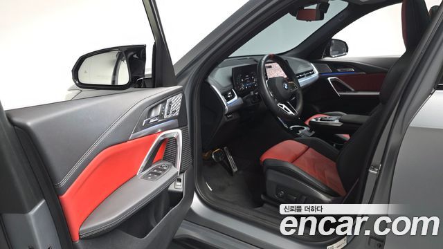 BMW X1 (U11) M35i xDrive 스페셜 Edition 2024 - photo 13 - Import Corée du Sud | International Cars