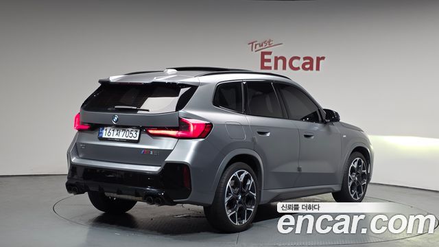 BMW X1 (U11) M35i xDrive 스페셜 Edition 2024 - photo 2 - Import Corée du Sud | International Cars