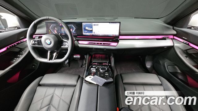 BMW Série 5 (G60) 520i M Sport 2025 - photo 10 - Import Corée du Sud | International Cars