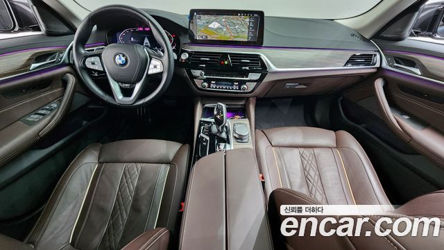 BMW Série 5 (G30) 530i Luxury 2023 - photo 10 - Import Corée du Sud | International Cars