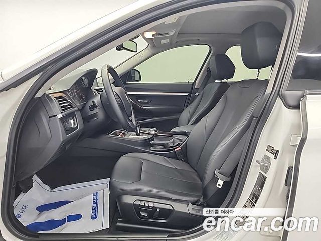 BMW Série 3 GT (F34) GT 320d xDrive 2014 - photo 11 - Import Corée du Sud | International Cars