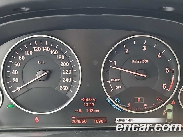 BMW Série 3 GT (F34) GT 320d xDrive 2014 - photo 6 - Import Corée du Sud | International Cars