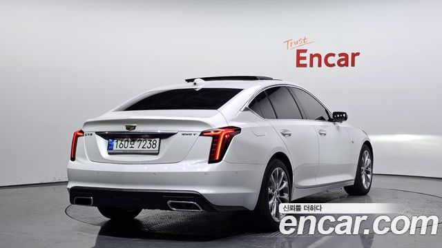 CADILLAC CT5 2.0 Premium Luxury 2022 - photo 2 - Import Corée du Sud | International Cars