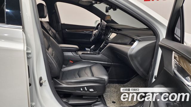 CADILLAC XT5 3.6 플래티넘 AWD 2018 - photo 11 - Import Corée du Sud | International Cars
