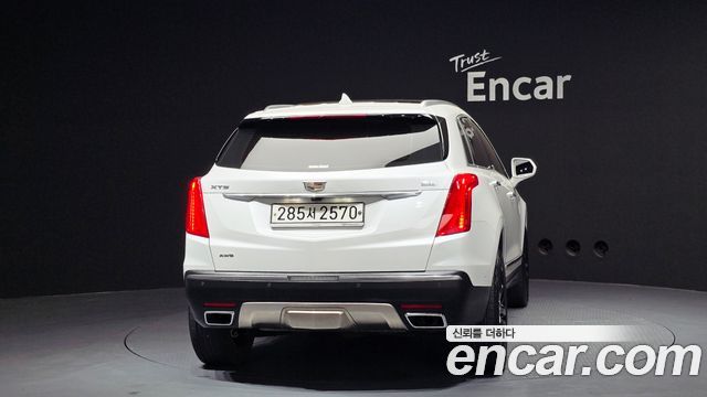 CADILLAC XT5 3.6 플래티넘 AWD 2019 - photo 4 - Import Corée du Sud | International Cars